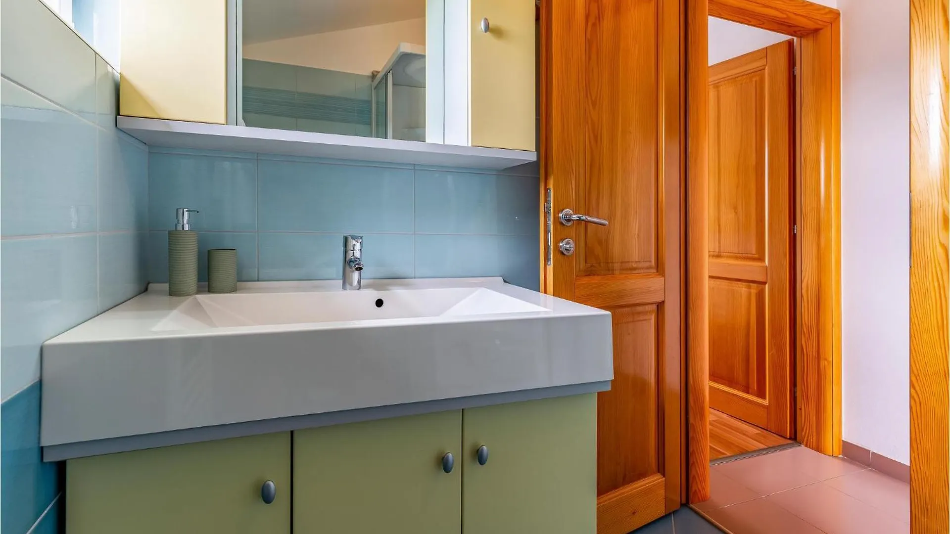 8 Bedroom Lovely Home In Pula Croatia